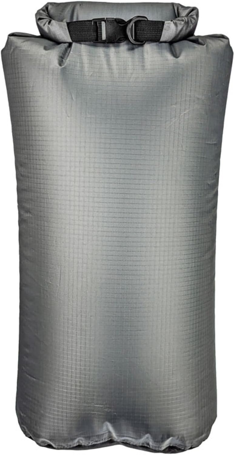 natural green waterproof nylon bag store items that need to be dry when traveling