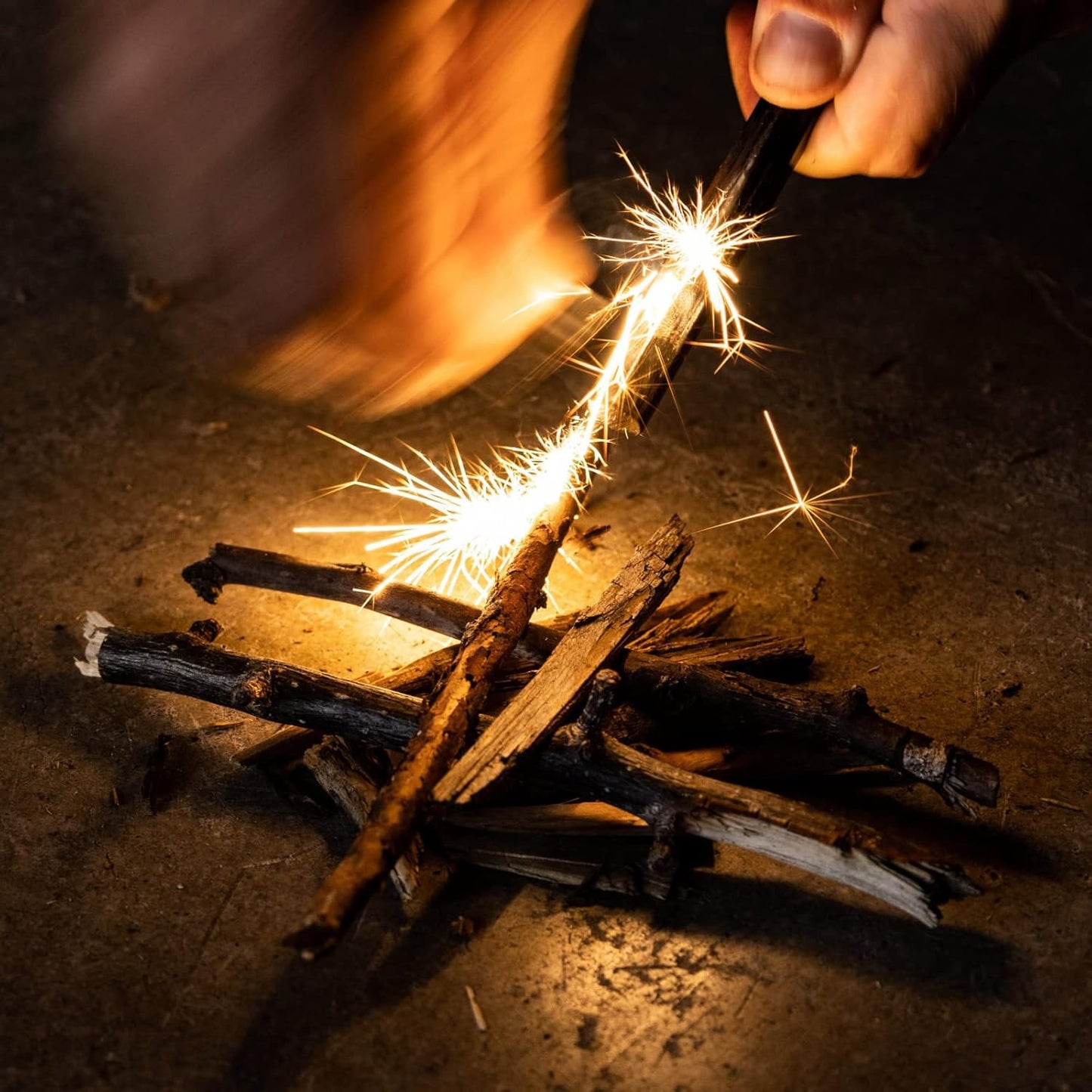 Micro EDC Ceramic Striker Survival Fire Starter - Create Sparks