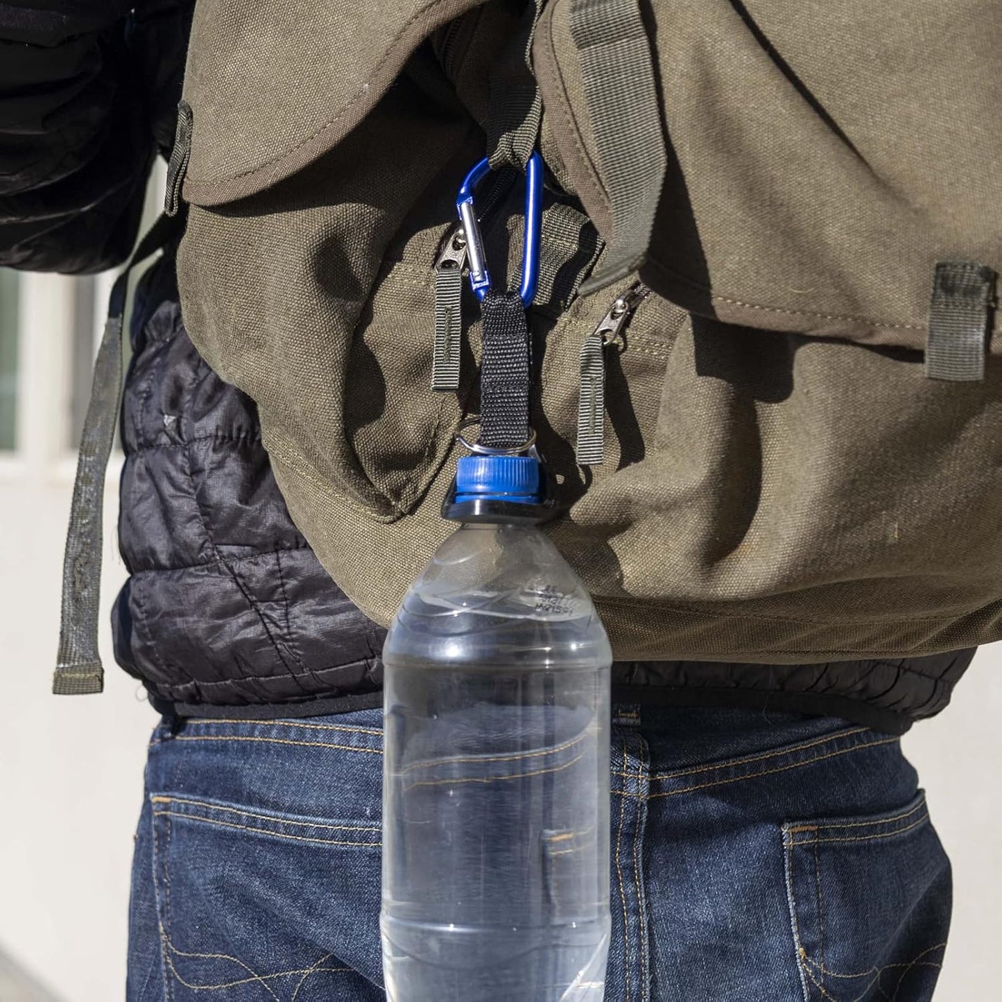 keychain water bottle holder cap carabiner attachment