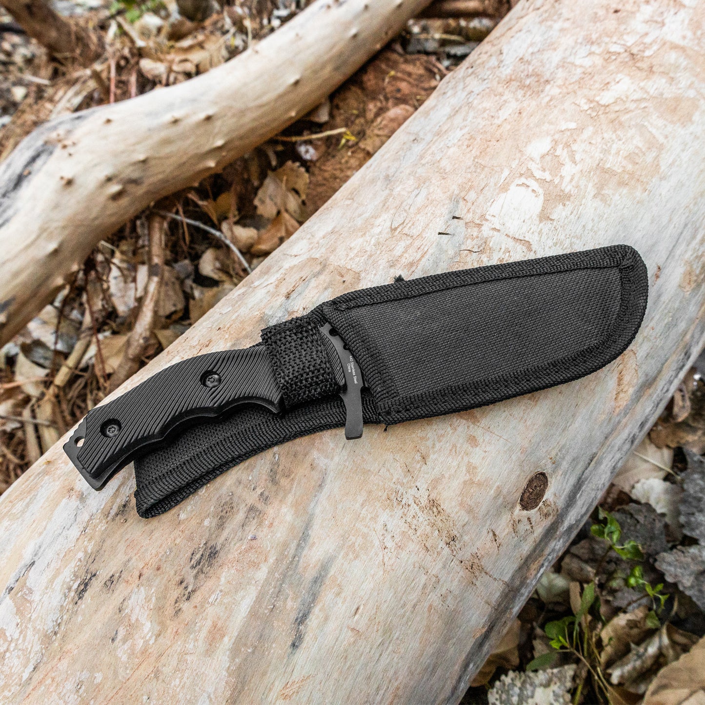 huntsman knife with serrated edge and guard csgo knife