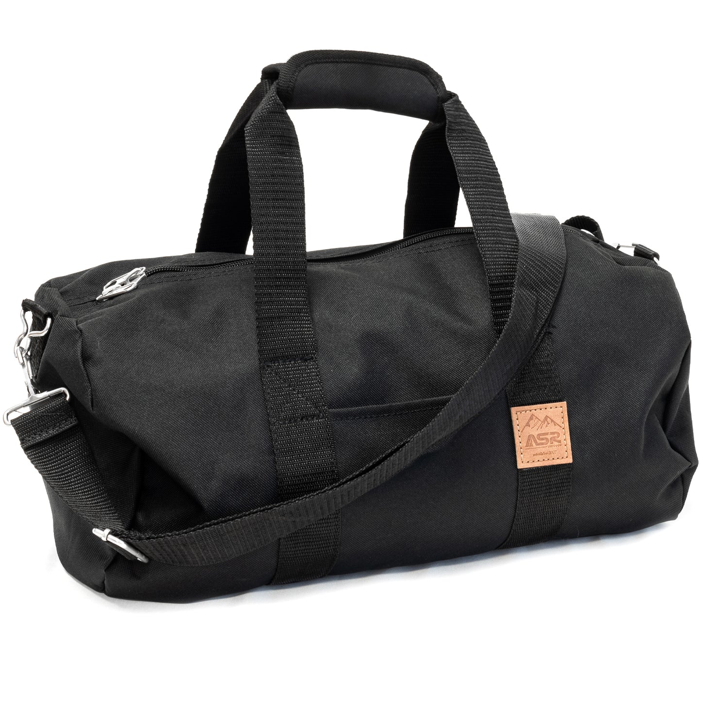 21 liter duffle bag for outdoors hiking camping