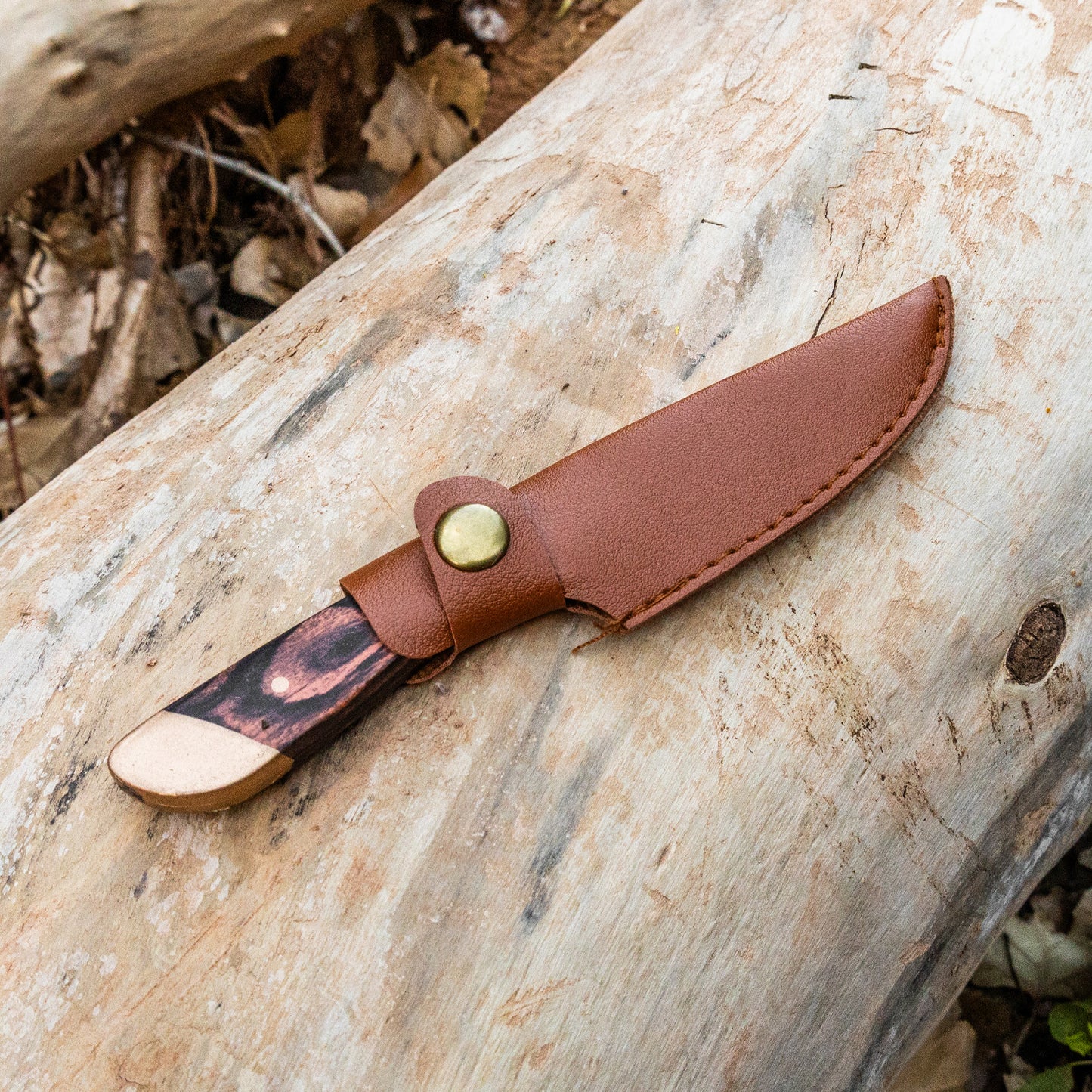 small and precise hunting knives multiple colored handles with sheath