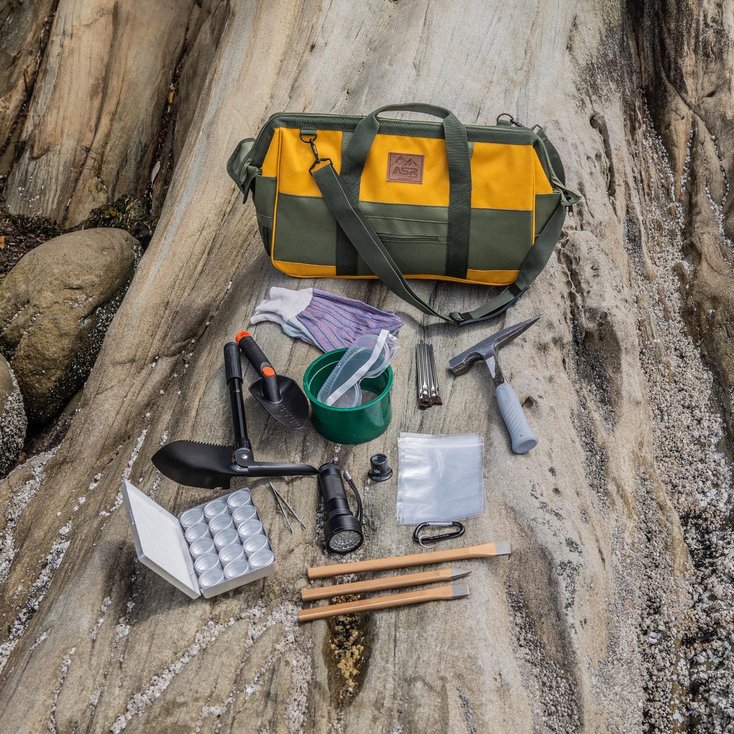 21pc Geology Rock Hounding Kit with Mining Tools and Deluxe Carry Bag