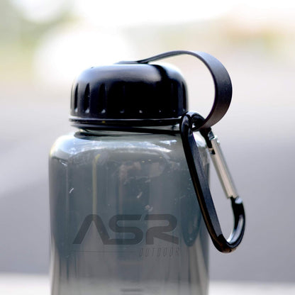 Large 3.25-inch aluminum carabiner spring clips with keychains (view 3).