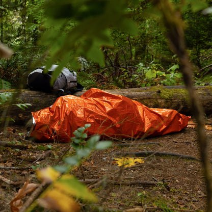 Reusable thermal mylar emergency bivvy sack and sleeping bag (view 3).