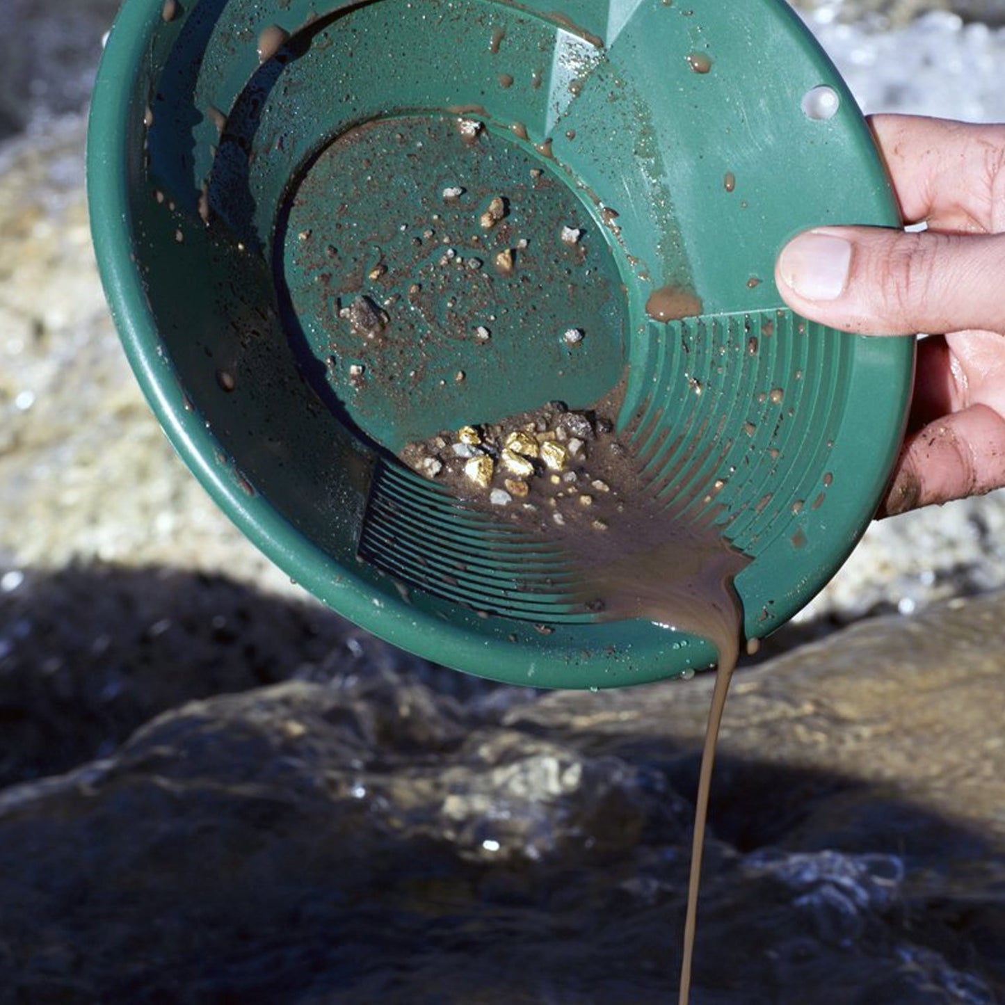 Dual Riffle Gold Pans Gold Prospecting Equipment (3 Colors and Sizes)