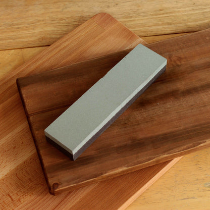 Dual grit 120/240 knife blade sharpening stone (view 3).