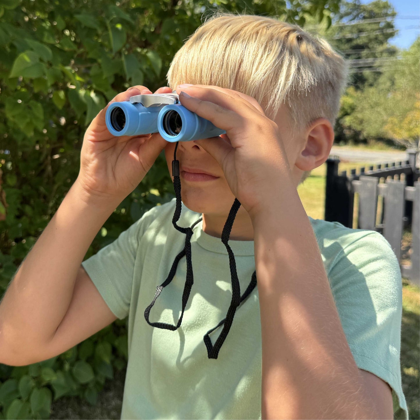 Kids 8X High-Res Optics Compact Binoculars Outdoor Travel Gift with Lanyard, Blue