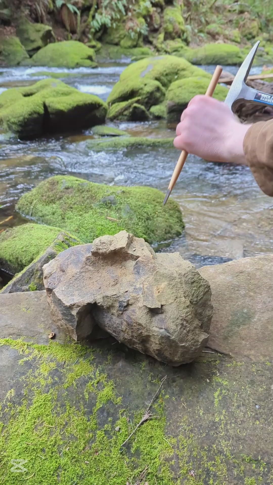 Heayzoki Rock Hammer With Shock Reduction Handle Geologist Rock